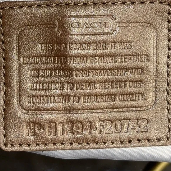 Coach 2012 Gallery copper Embossed Leather Tote EUC - Picture 14 of 15